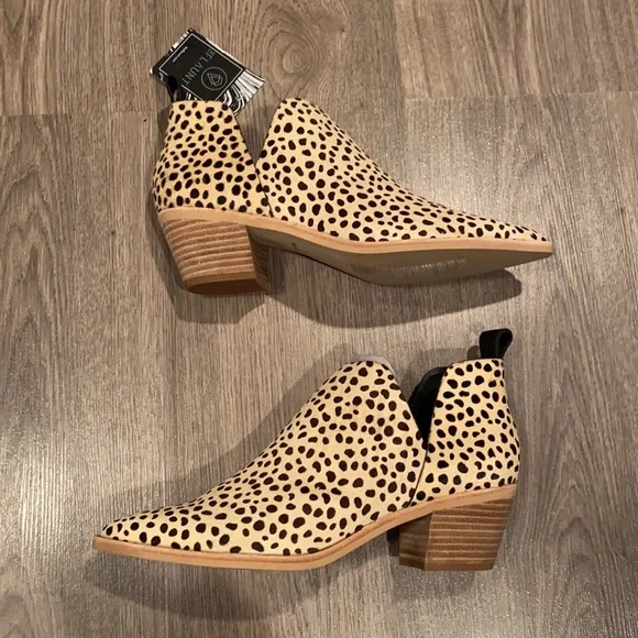 Dolce Vita Sonni Booties Cow Hide Animal Print Leopard Fall Shoes Chic Stylish - Picture 6 of 10